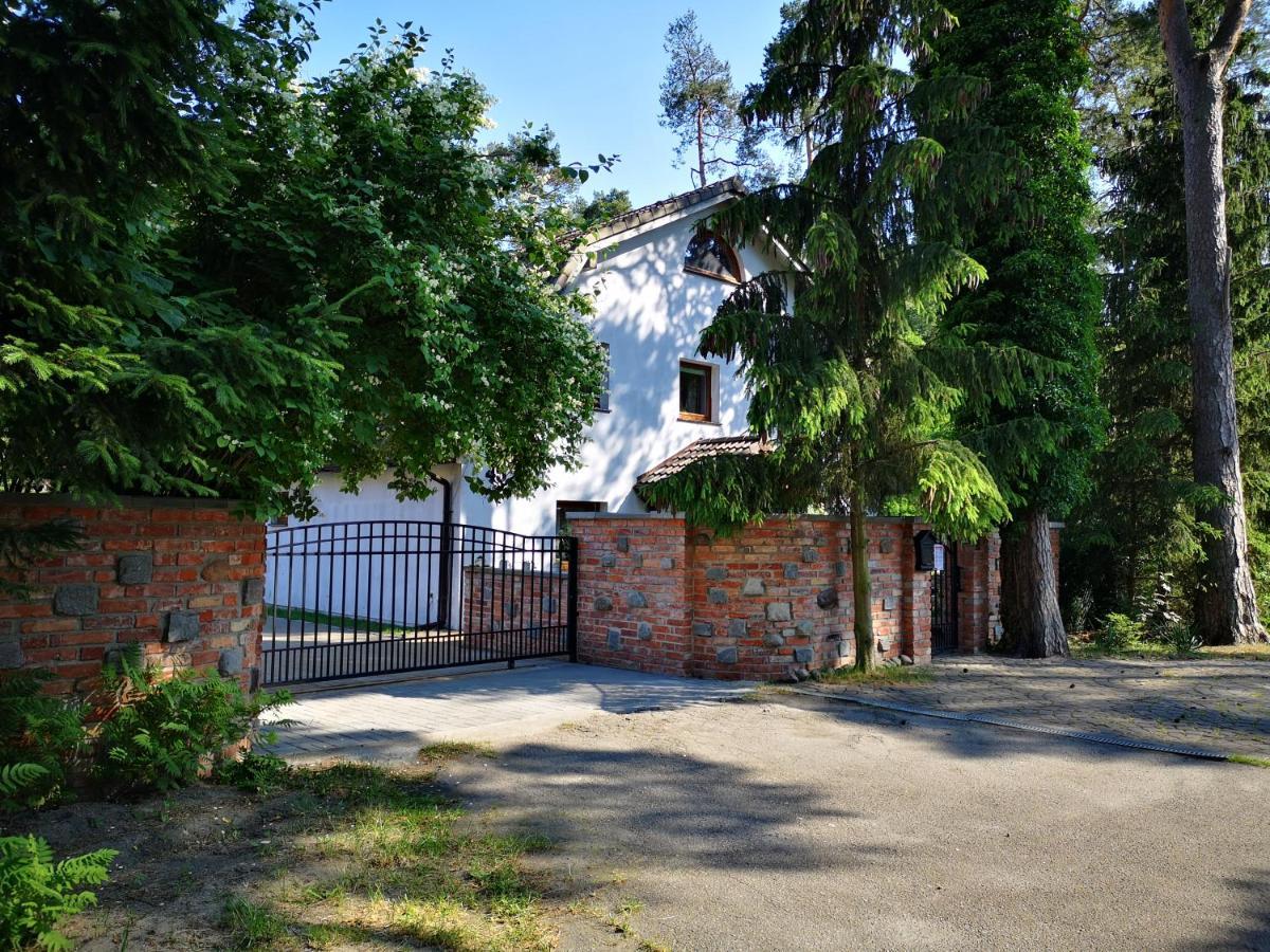 Apartamenty I Stylowe Pokoje Pobierowo Bagian luar foto