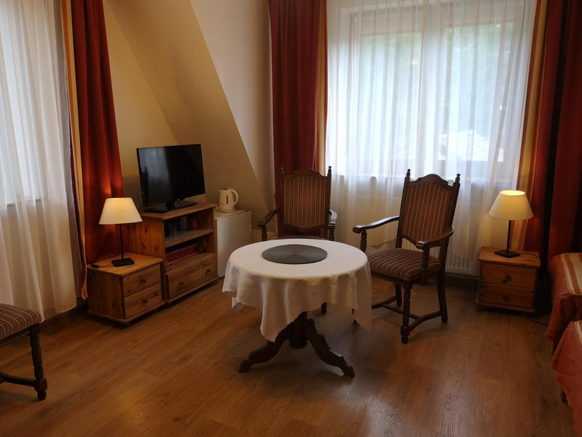 Apartamenty I Stylowe Pokoje Pobierowo Bagian luar foto